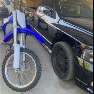 Meet your Posher, Andres